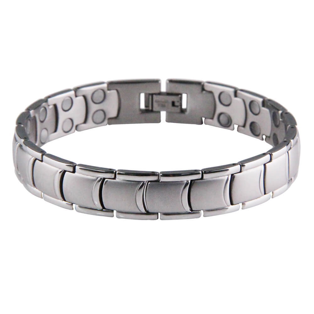 Stainless Steel Magnetic Power Bracelet. Silver Color. Model B011S